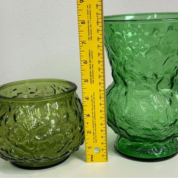 2 Vintage E.O. Brody Green Crinkle Glass Vases Mid-Century - Picture 4 of 6